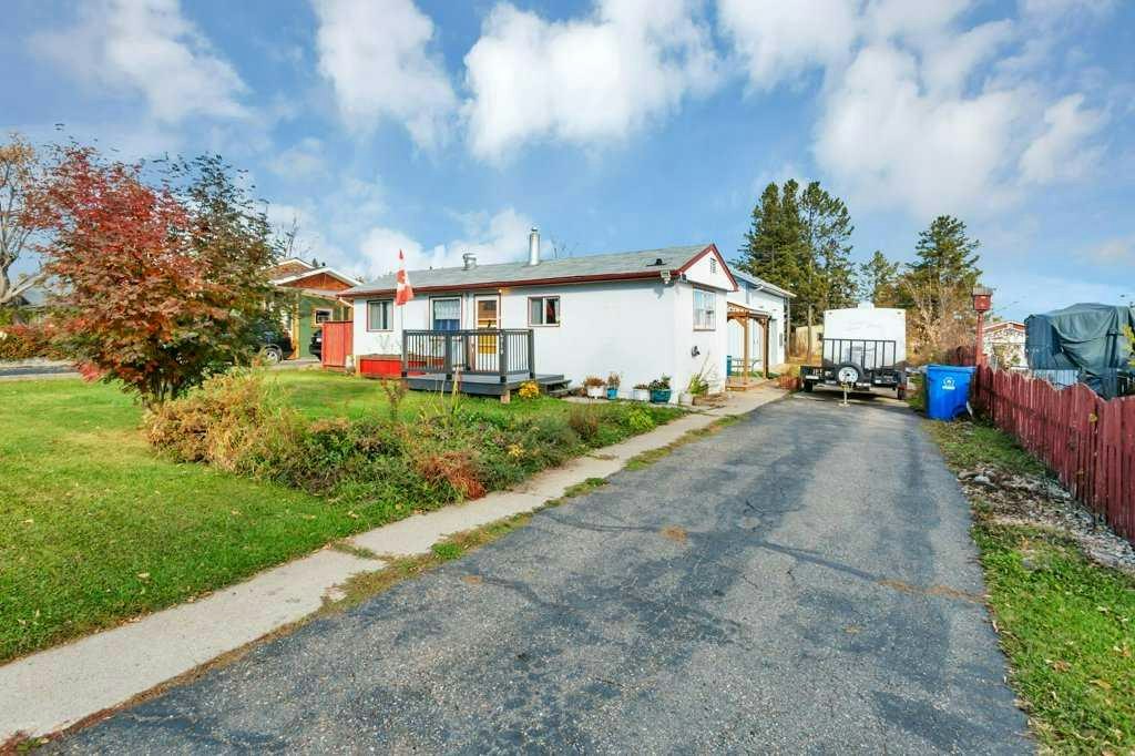 4910 56 Avenue, Rimbey, AB, T0C 2J0