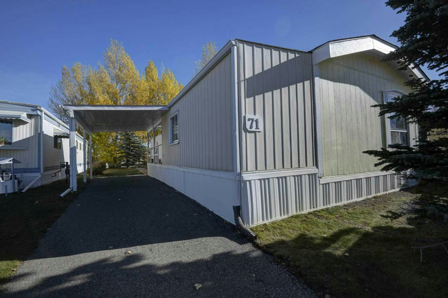 71-99 Arbour Lake Road NW, Calgary, AB, T3G 4E4