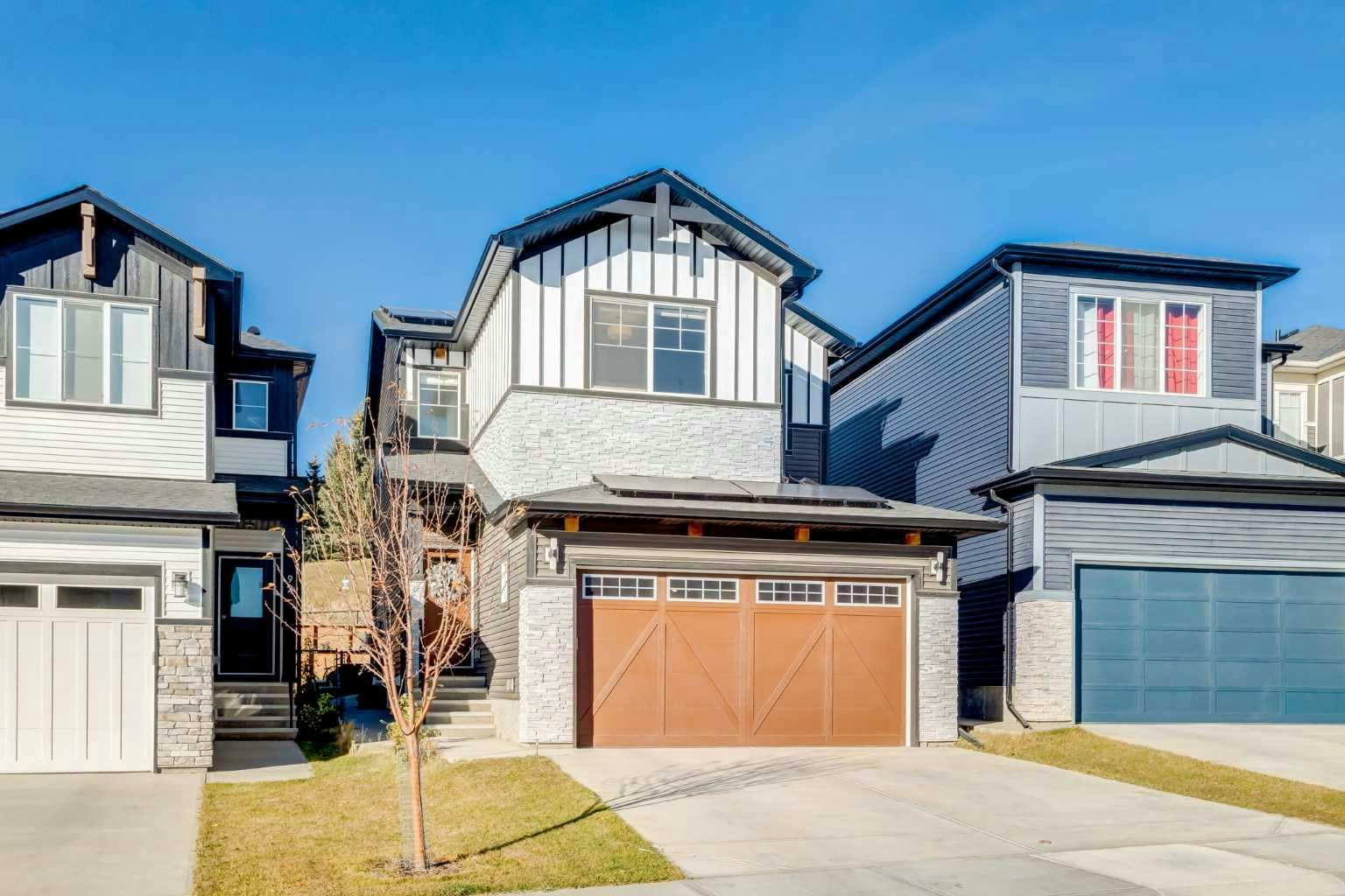 96 Crimson Ridge Place NW, Calgary, AB, T3L 0K4