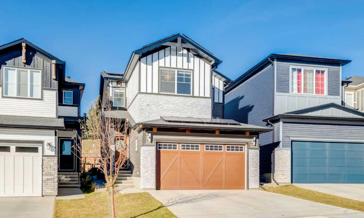 96 Crimson Ridge Place NW