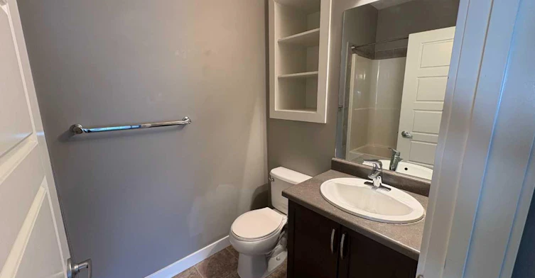 B(UP)-10138 85a Street, Grande Prairie, AB, T8X 0N7 - 6
