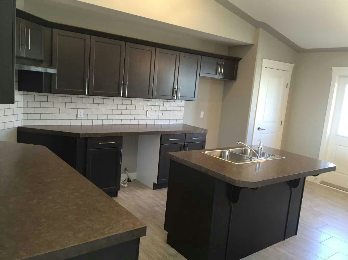 B(UP)-12402 102b Street, Grande Prairie, AB, T8V 6J2 - 3