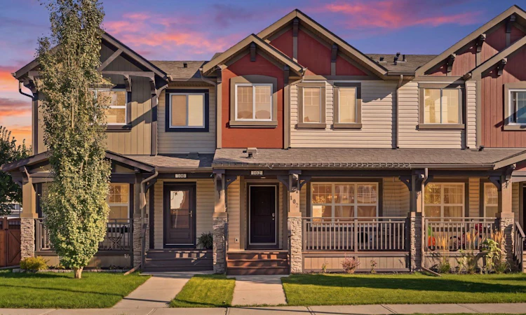 102 Clydesdale Way