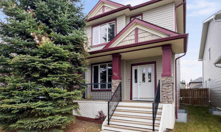 66 Evansford Circle NW