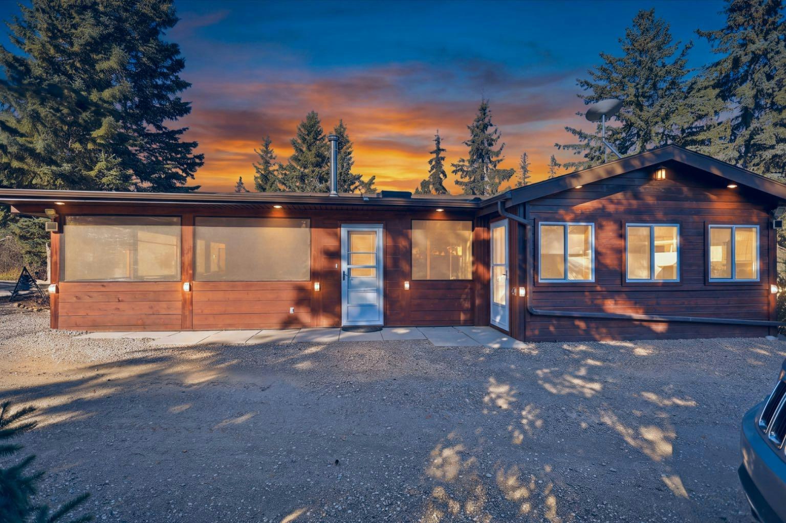 300-35102 Range Road 24, Red Deer County, AB, T4G 0K2