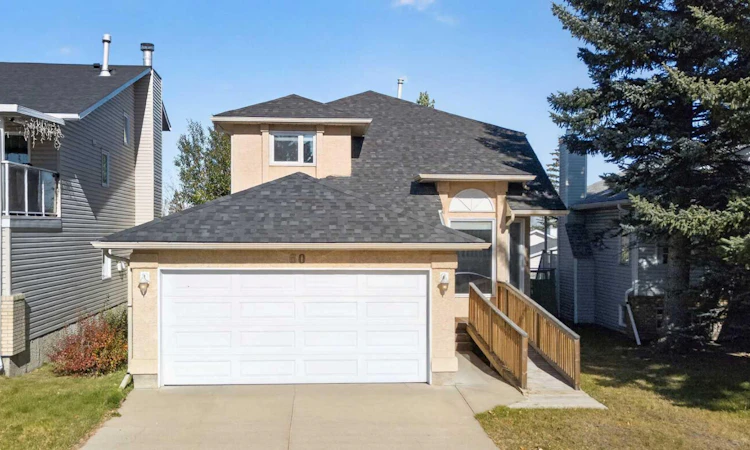 60 Shawinigan Drive SW