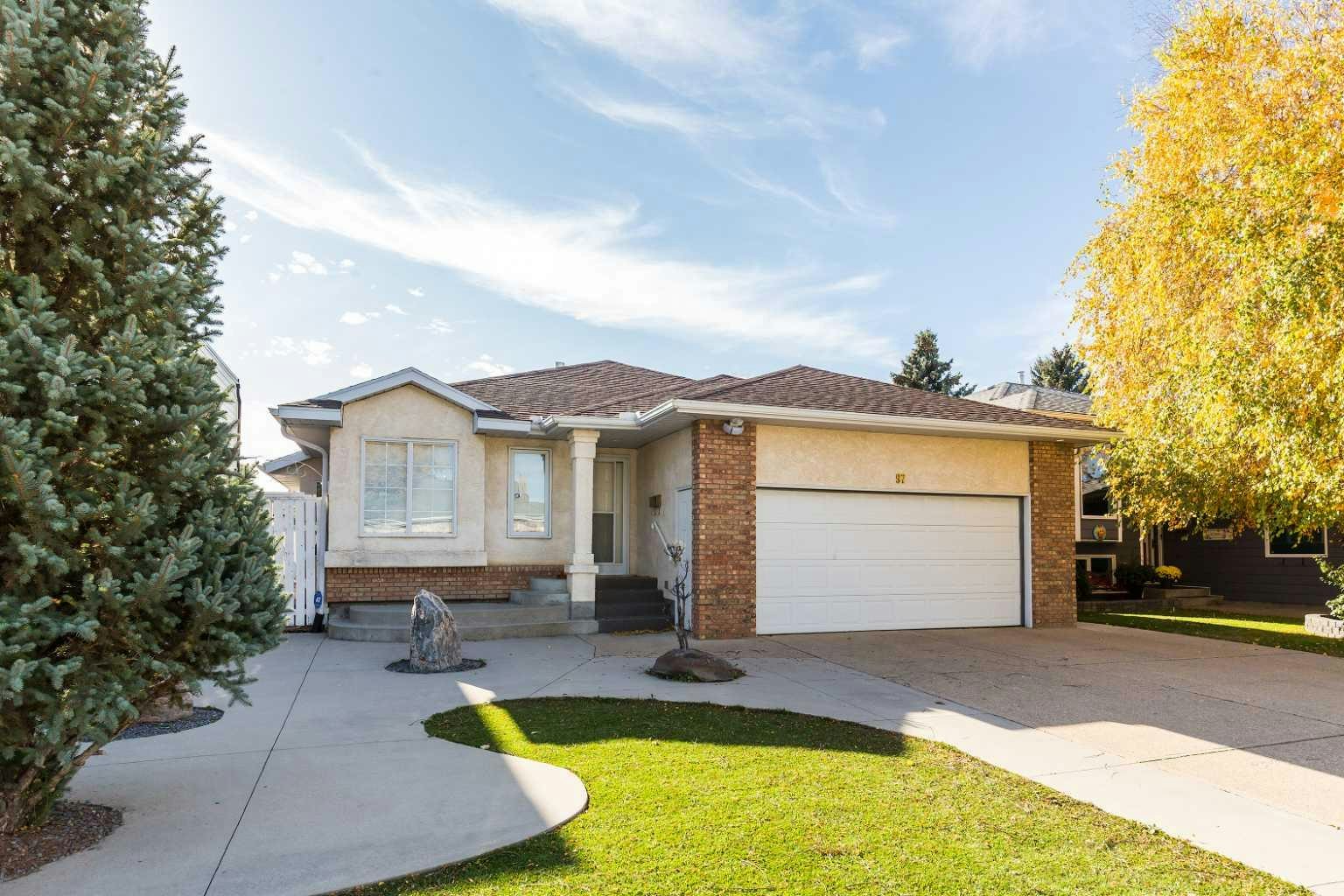 97 Stafford Road N, Lethbridge, AB, T1H 6C9