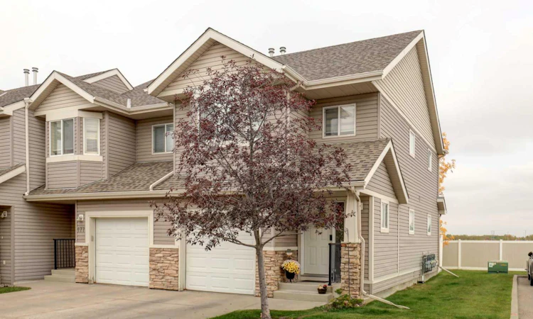 175 Royal Oak Gardens NW