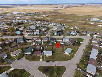 44 Mcalpine Crecent - 3