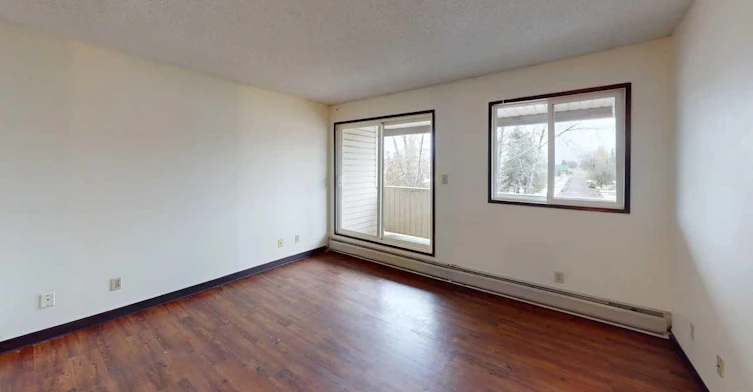 302-5117 44 Street, High Prairie, AB, T0G 1E0 - 4