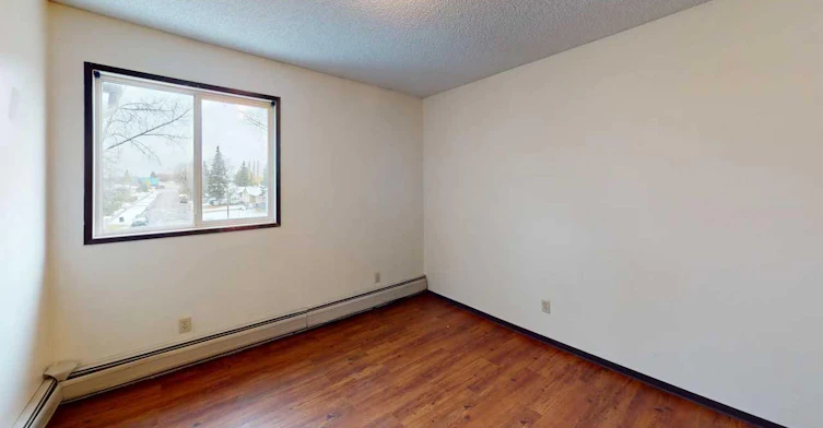 302-5117 44 Street, High Prairie, AB, T0G 1E0 - 9