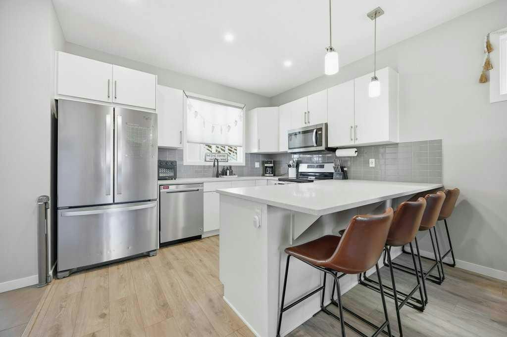 313 Seton Circle SE, Calgary, AB, T3M 2V8