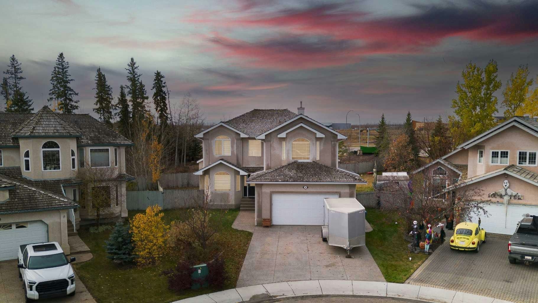 204 Burton Place, Fort Mcmurray, AB, T9K 1W4