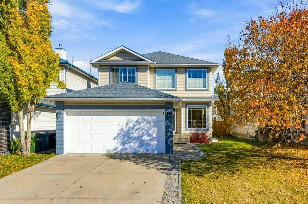 128 Douglas Ridge Close SE, Calgary, AB, T2Z 2M3