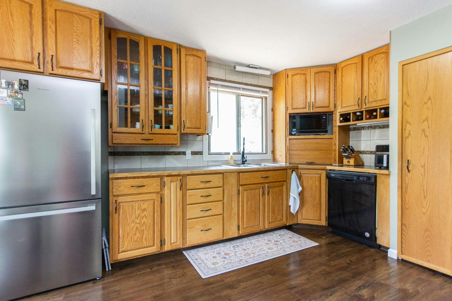 6308 61 Avenue, Red Deer, AB, T4N 5R8