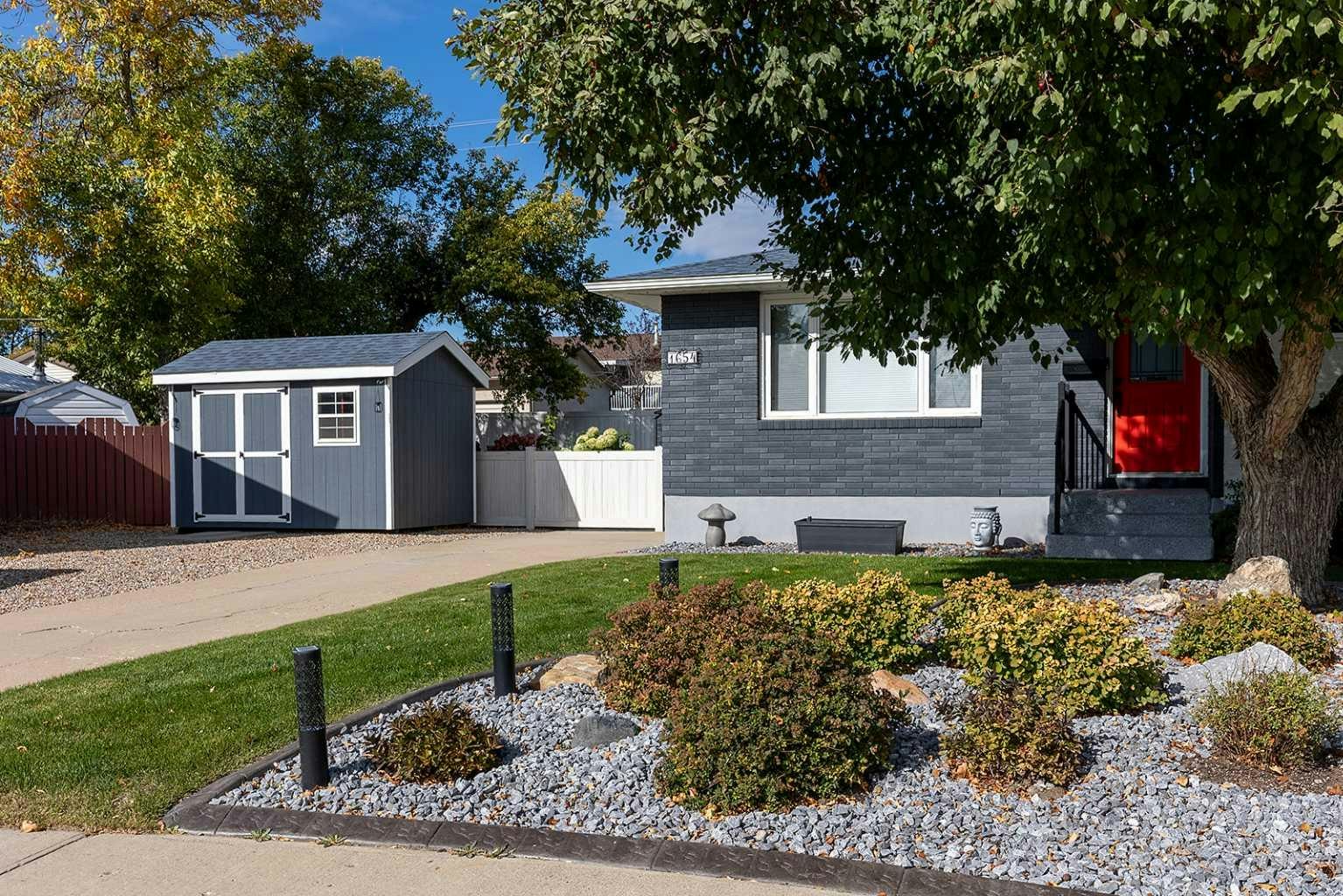 1654 10 Avenue NE, Medicine Hat, AB, T1A 6G5