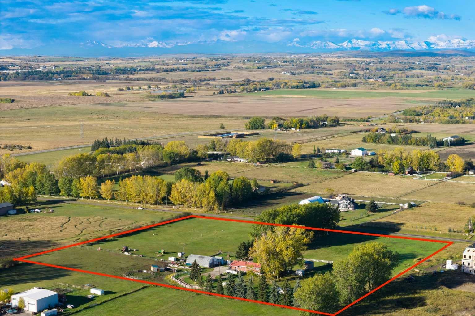 226184 76 Street E, Foothills County, AB, T1S 3W2