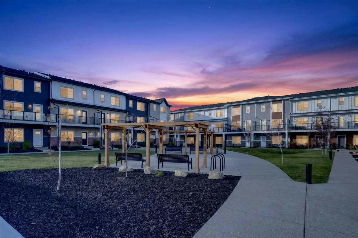 602-135 Belmont Passage SW, Calgary, AB, T2X 5X4