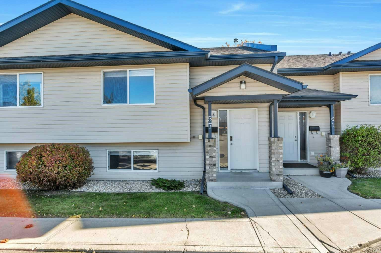 57 Leung Place, Blackfalds, AB, T0M 0J0