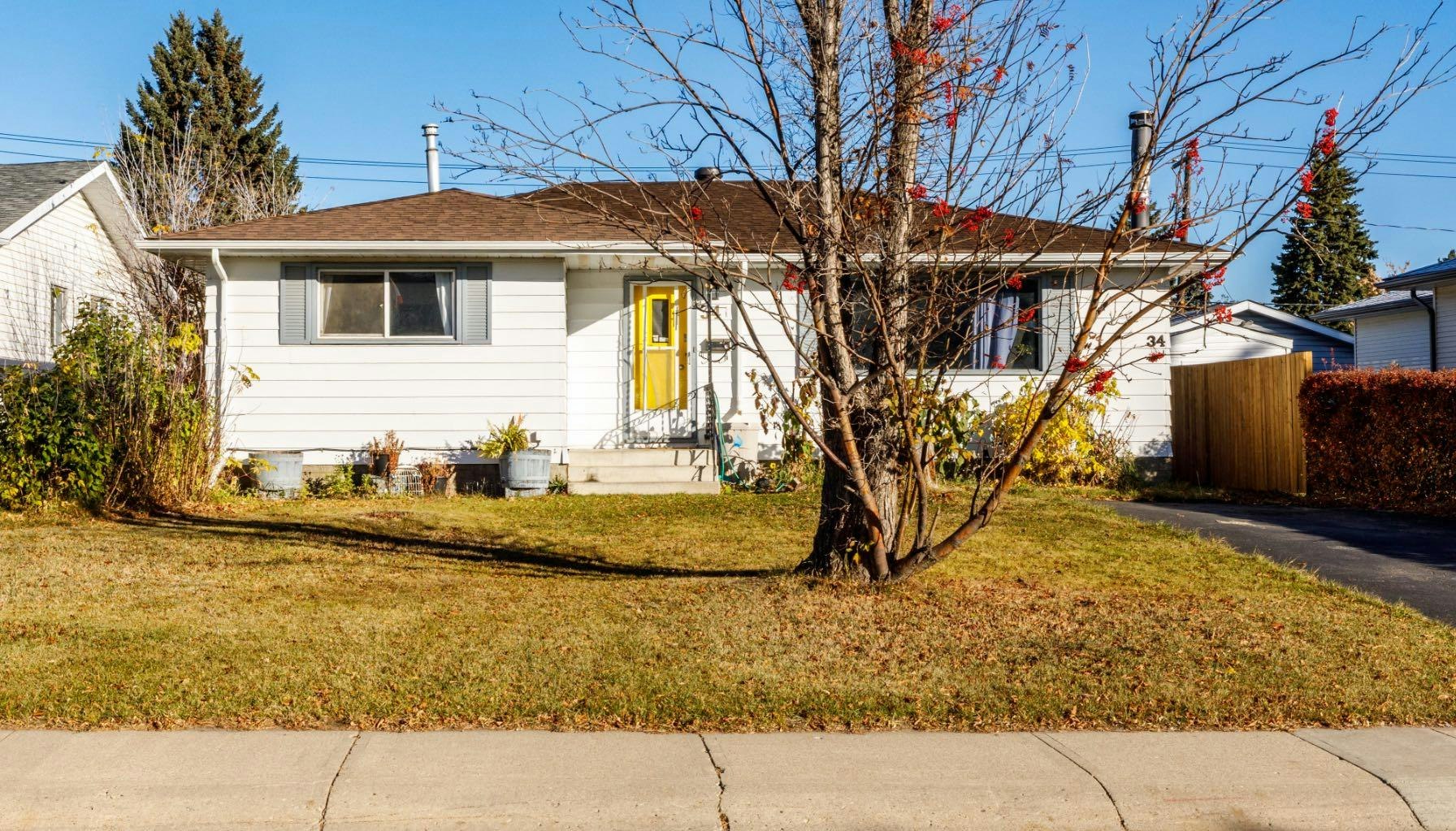 34 Wishart Street, Red Deer, AB, T4N 5W3