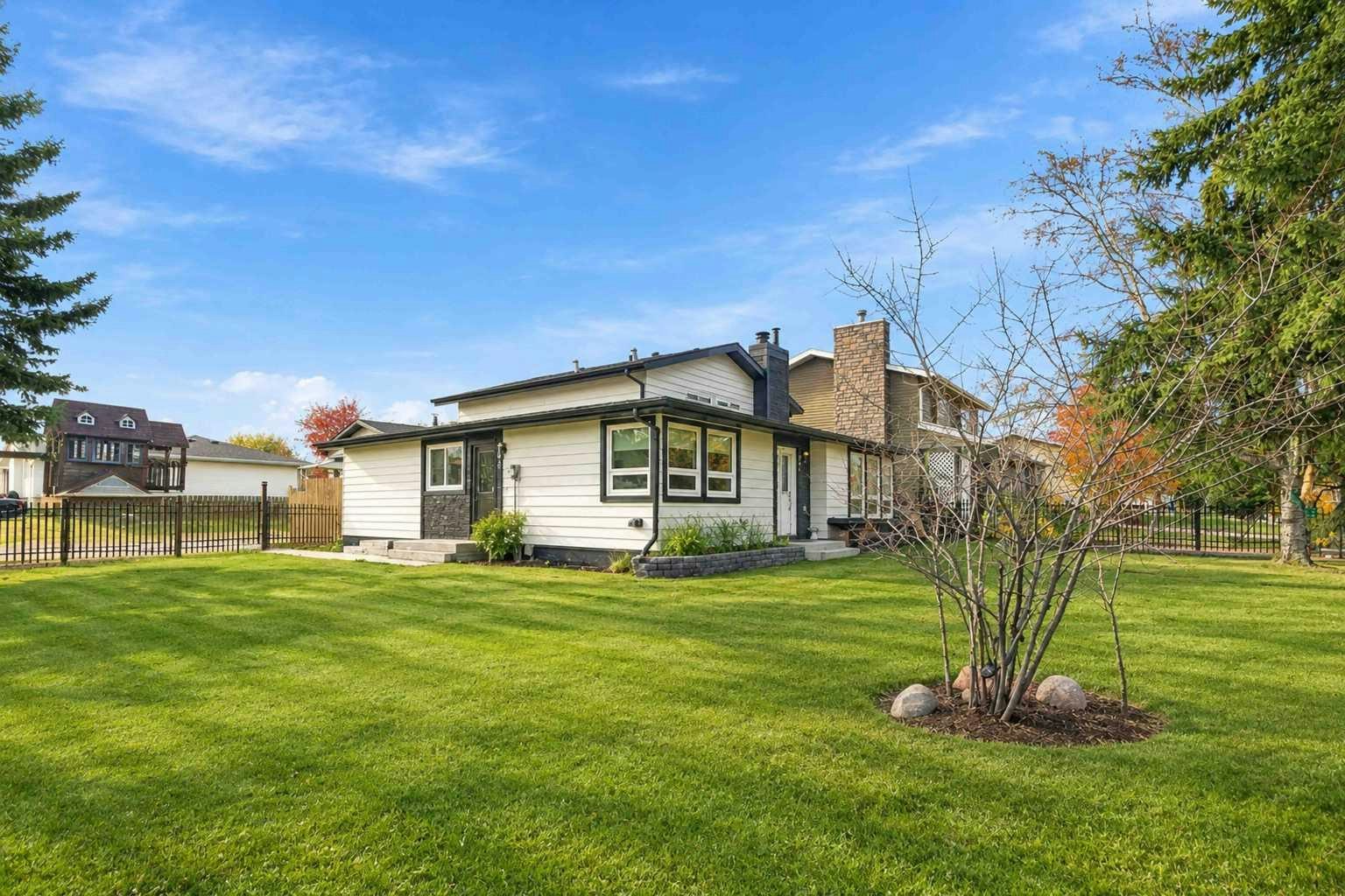 169 Woodland Drive, Fort Mcmurray, AB, T9K 1A3