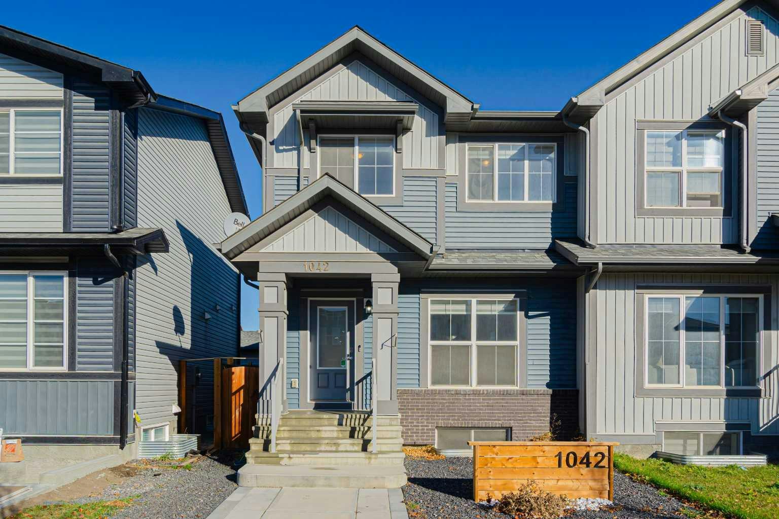 1042 Carrington Boulevard NW, Calgary, AB, T3P 1L8