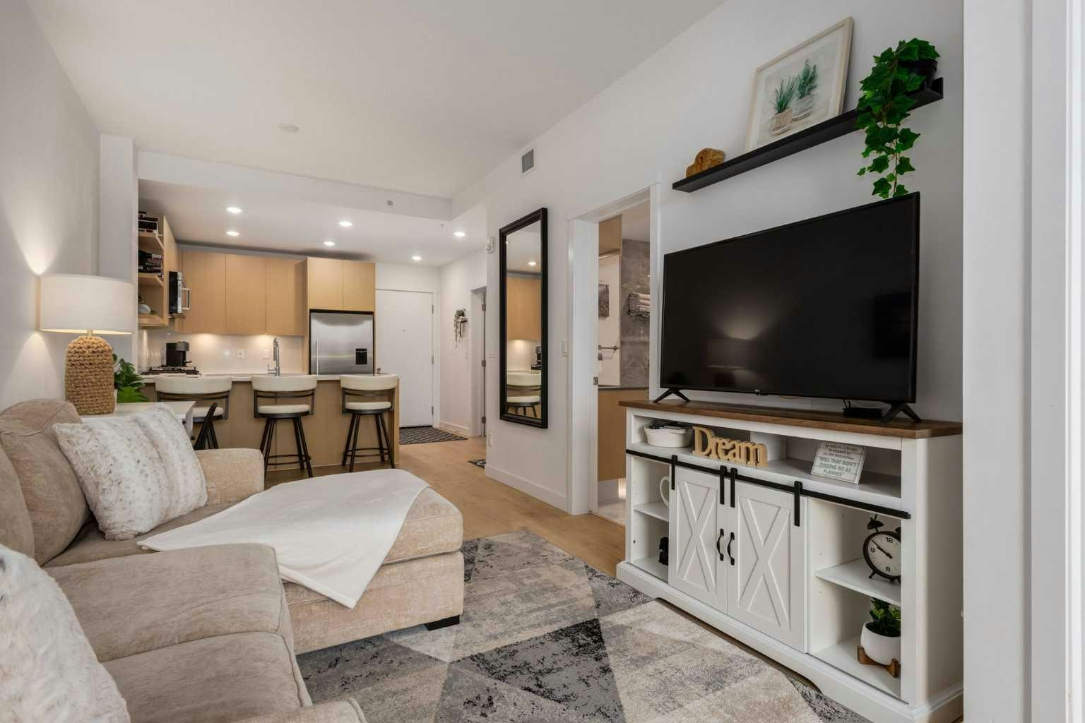 403-88 9 Street NE, Calgary, AB, T2E 4E1