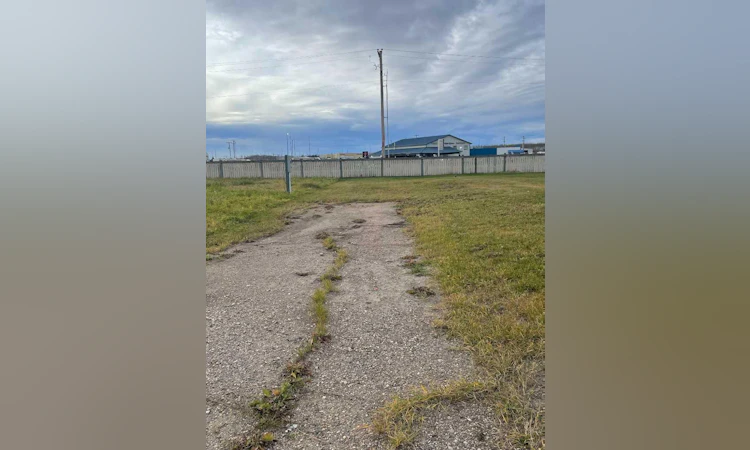 28 & 29 Deerglen Trailer Park