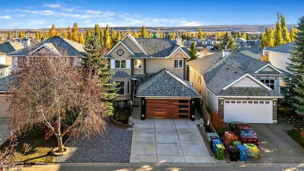 7 Springbank View SW, Calgary, AB, T3H 4J5