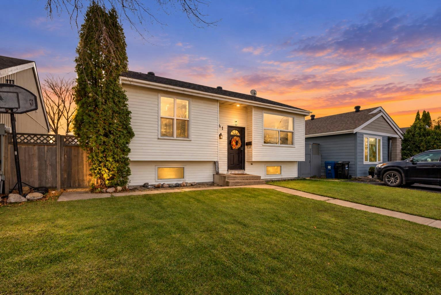 141 Bird Crescent, Fort Mcmurray, AB, T9H 4T1