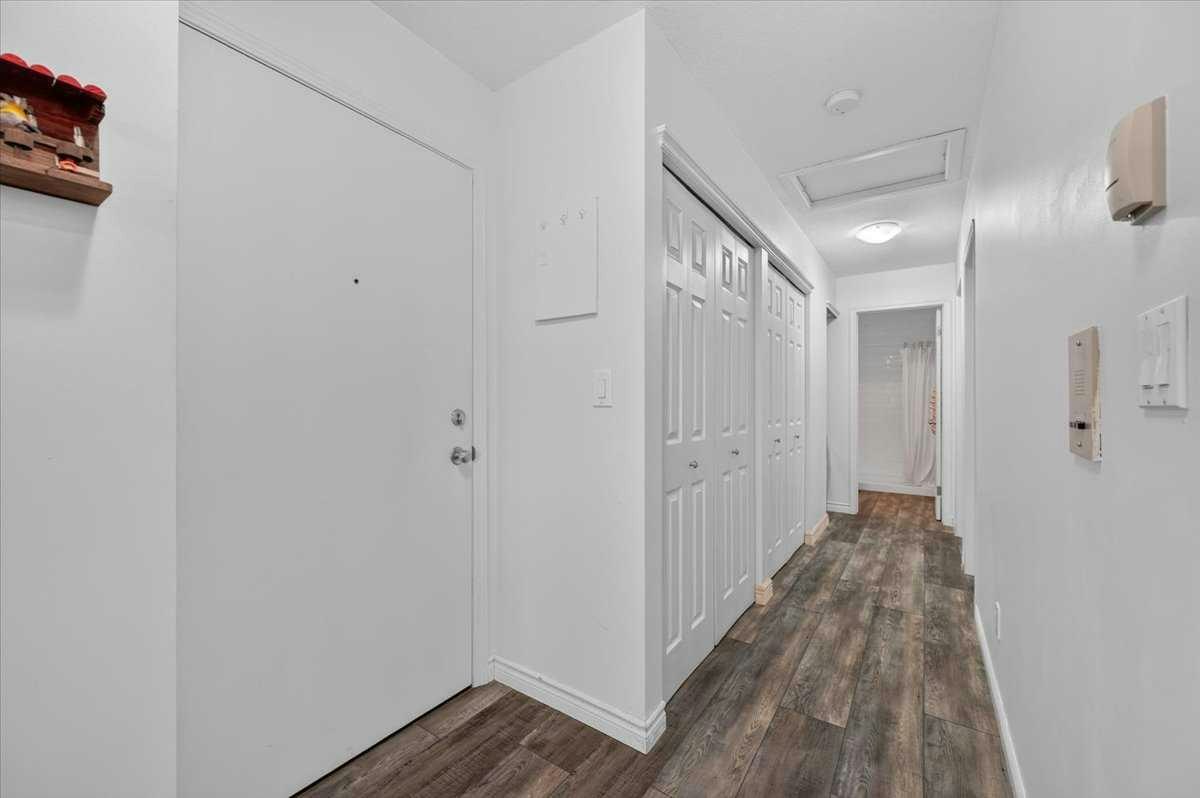 401-607 7 Avenue NE - 4