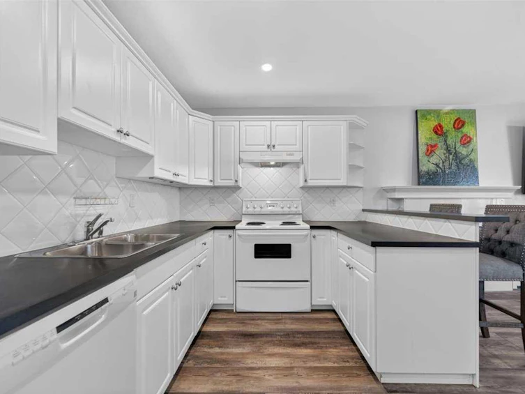 401-607 7 Avenue NE, Calgary, AB, T2E 0N4 - 13