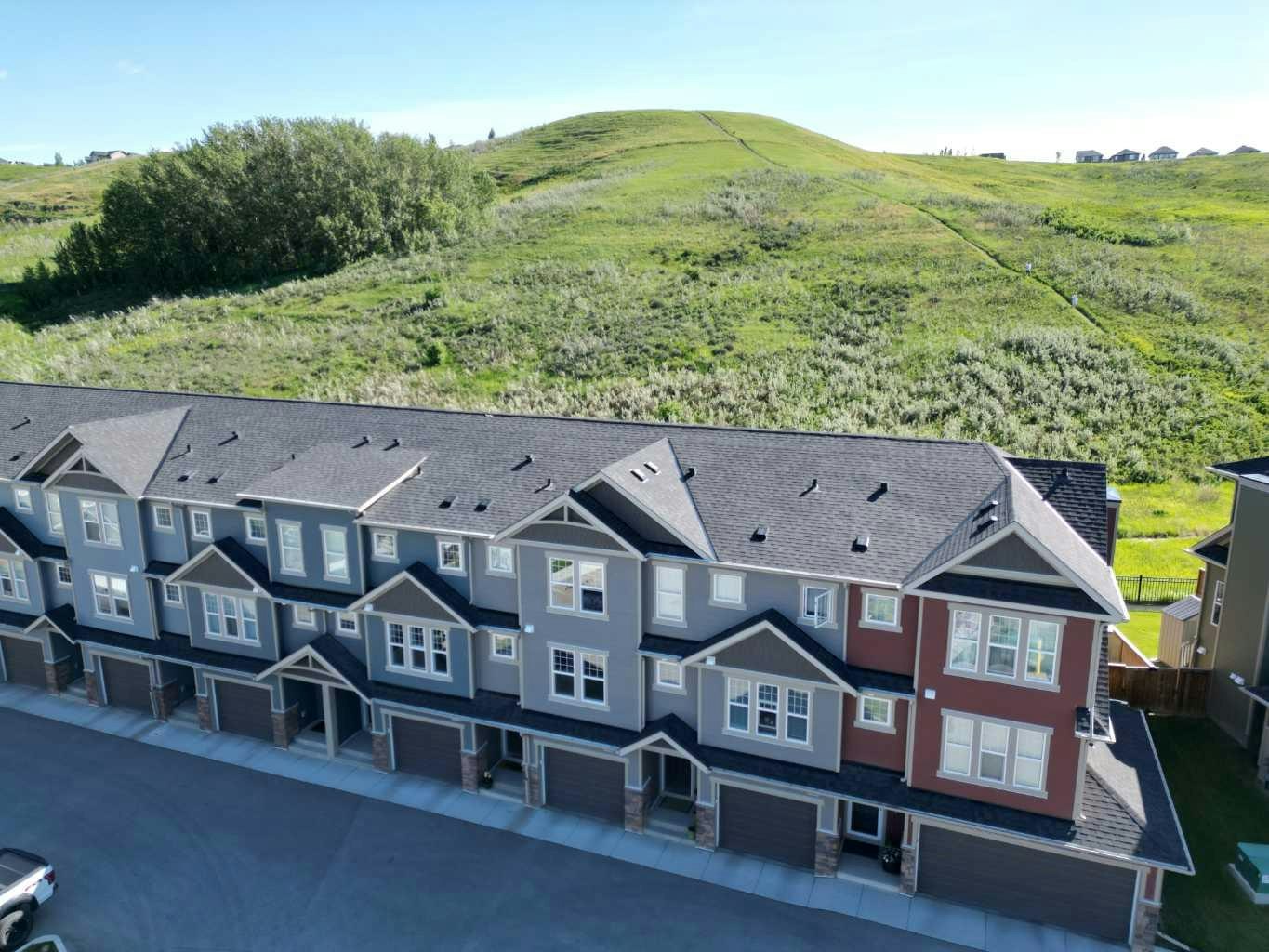 272 Cranbrook Square SE, Calgary, AB, T3M 3K8