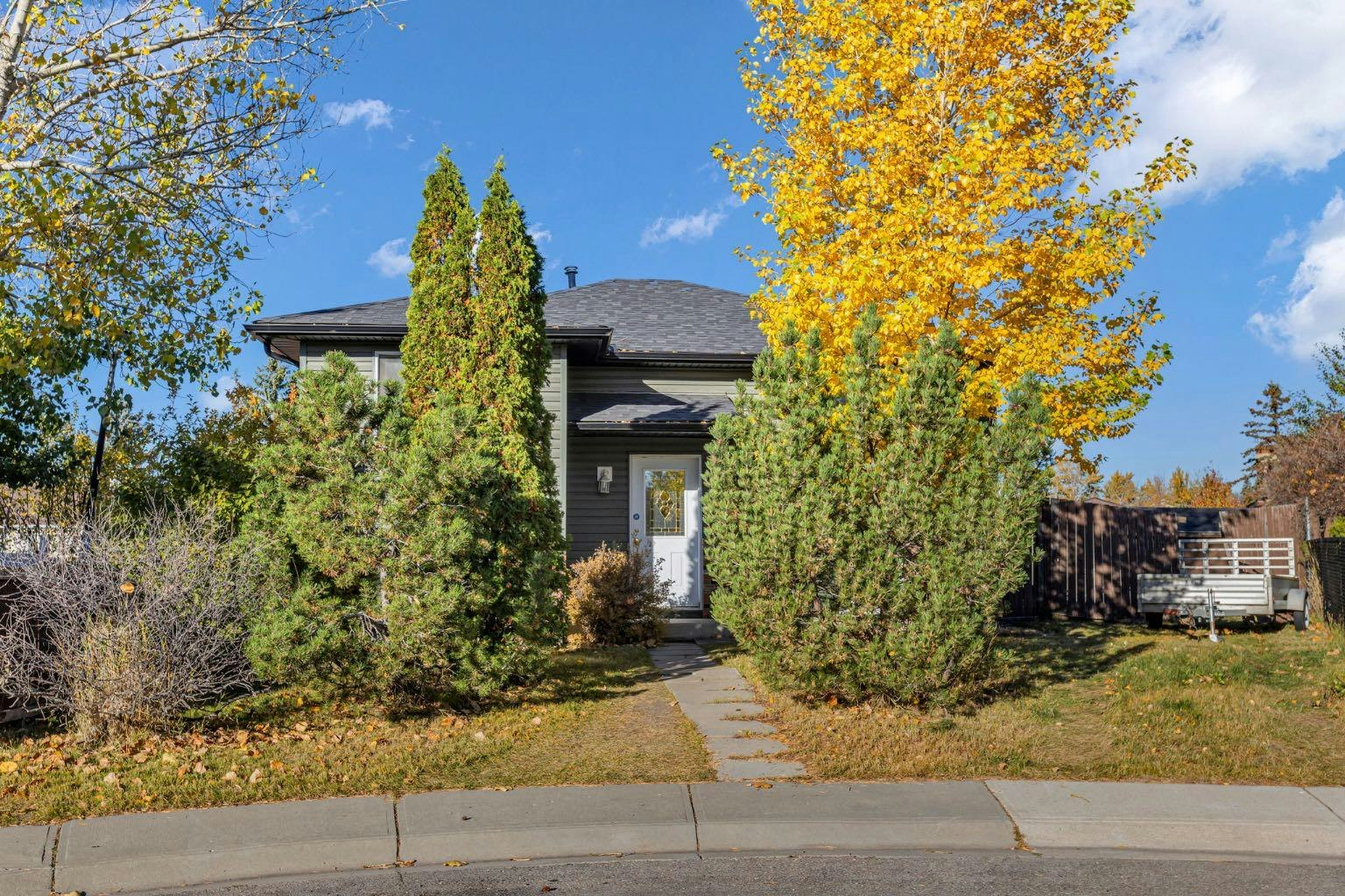 139 Falton Way NE, Calgary, AB, T3J 1J5