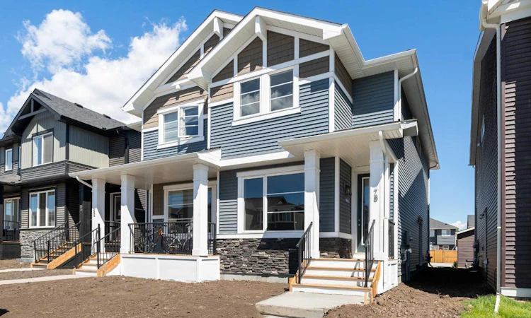 78 Sora Gardens SE