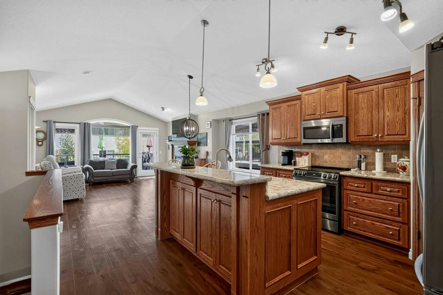 226 Cimarron Drive, Okotoks, AB, T1S 0A8