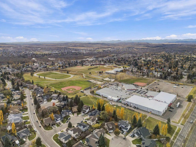 371 Banister Drive, Okotoks, AB, T1S 1X9 - 42