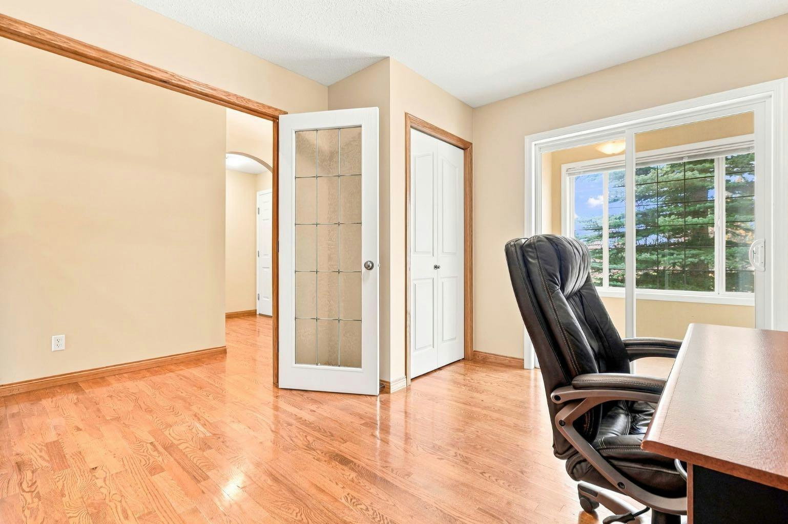 371 Banister Drive, Okotoks, AB, T1S 1X9 - 7