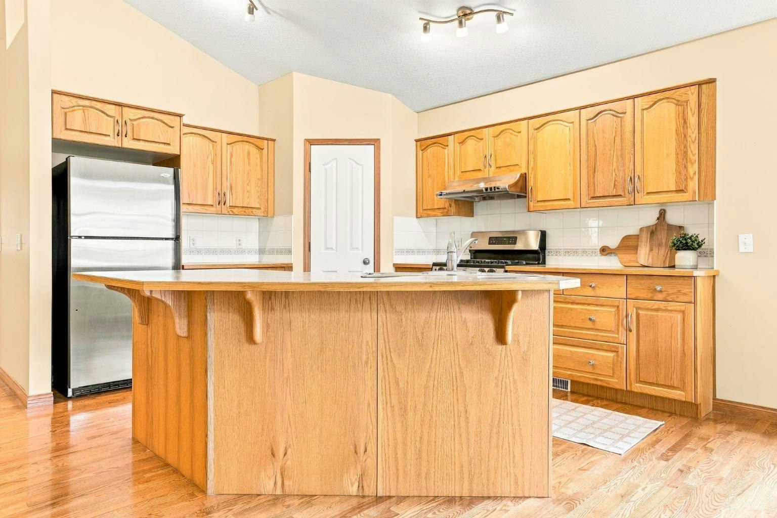 371 Banister Drive, Okotoks, AB, T1S 1X9 - 9