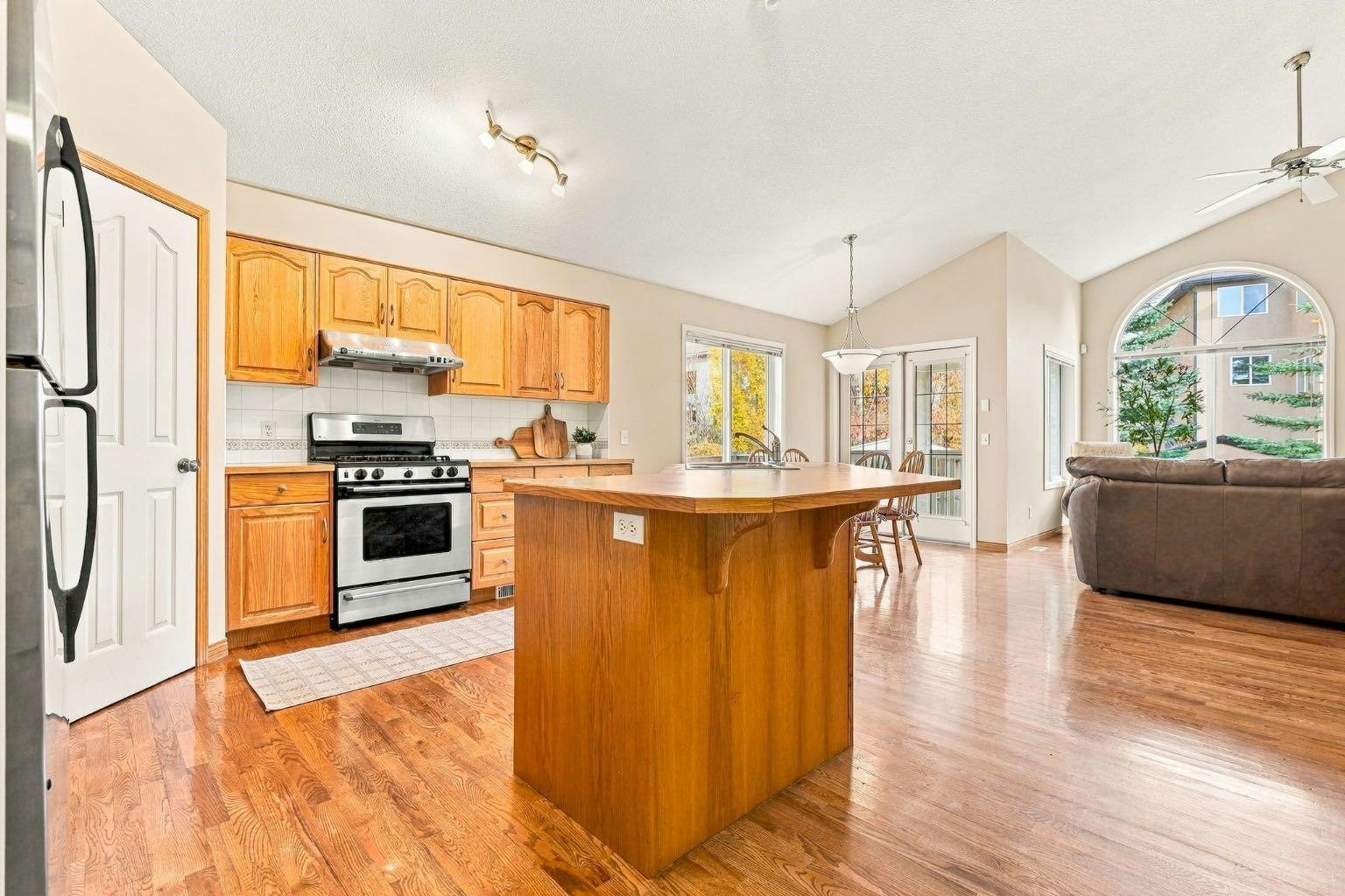 371 Banister Drive, Okotoks, AB, T1S 1X9 - 8