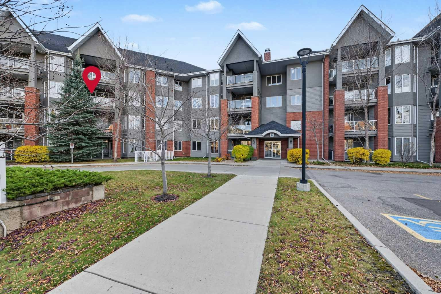 330-15 Everstone Drive SW, Calgary, AB, T2Y 5B5