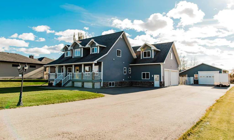 7925 Carriage Lane Drive