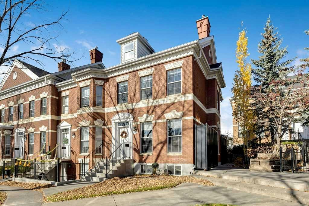 86 Inverness Square SE, Calgary, AB, T2Z 2Z2