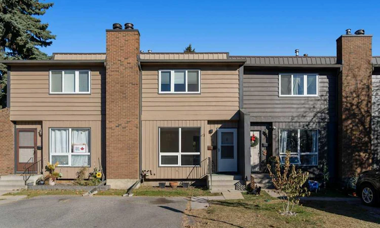 20-9908 Bonaventure Drive SE