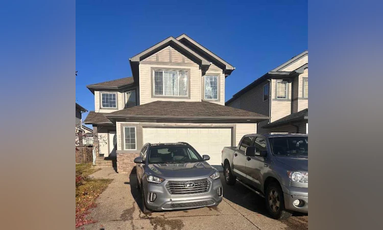 110 Pebble Lane