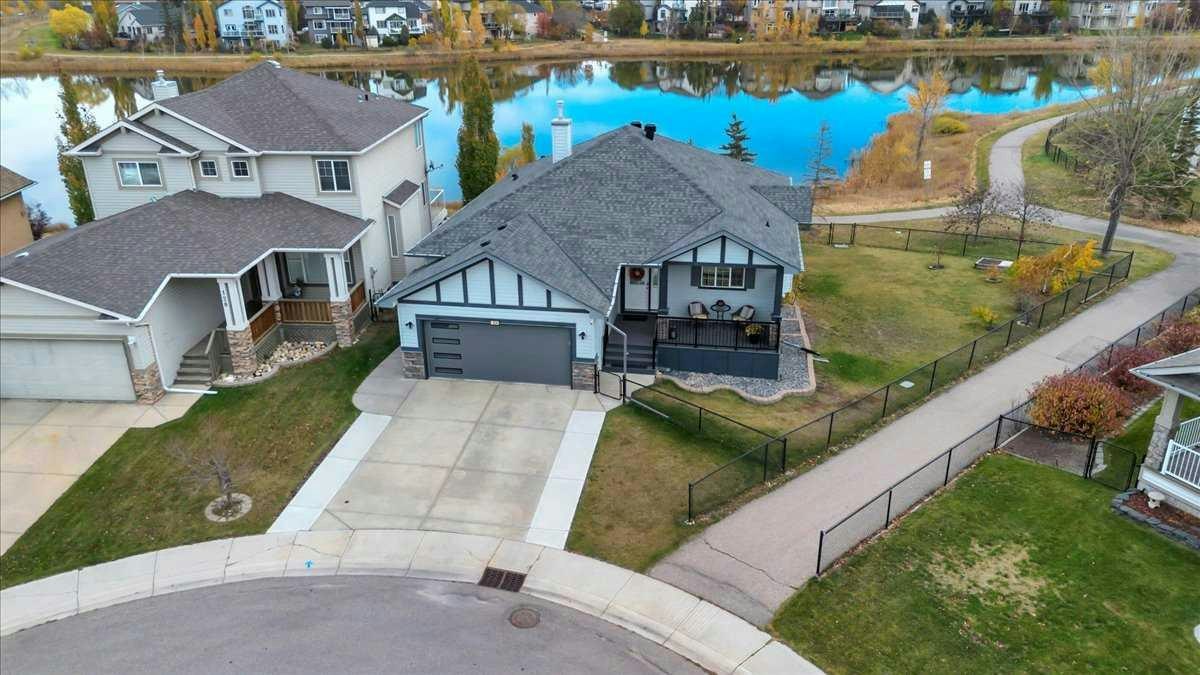 124 West Creek Glen, Chestermere, AB, T1X 1P8