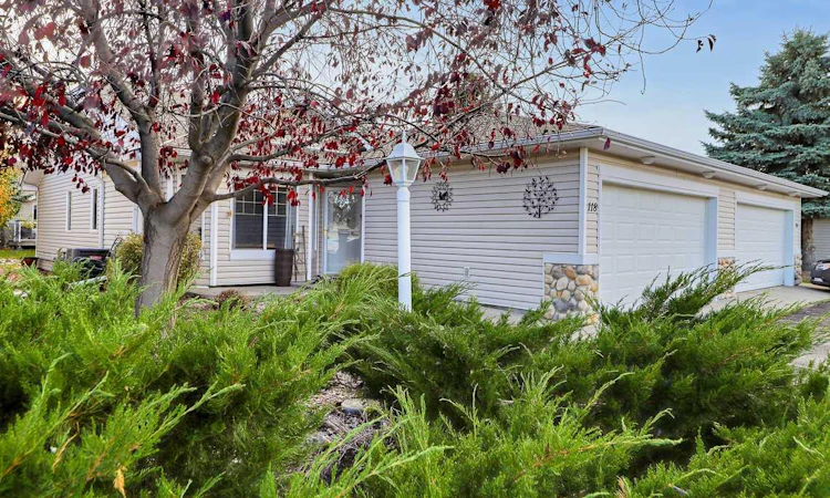 118 Whispering Way
