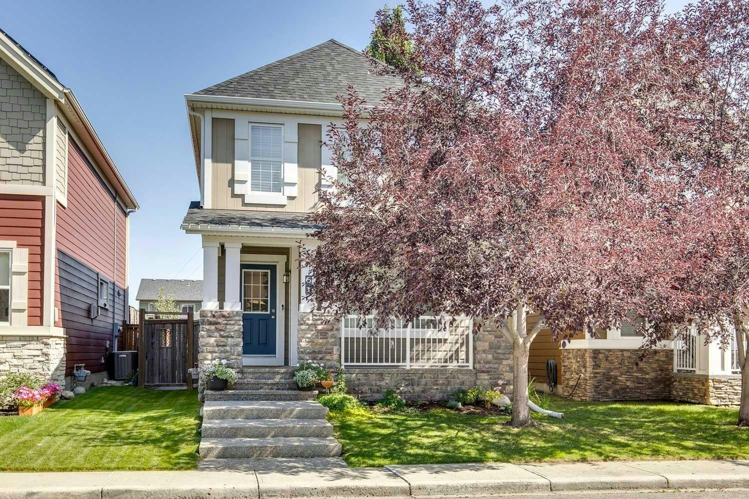 61 West Coach Place SW, Calgary, AB, T3H 0M7