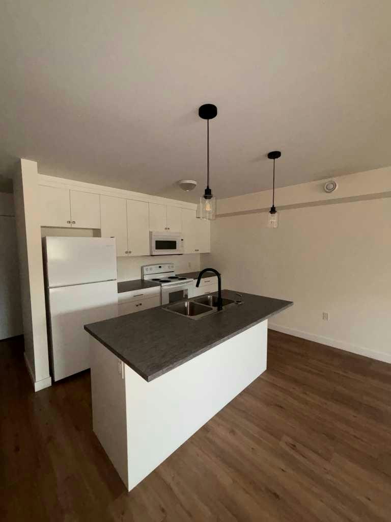 A-6014 55 Street, Taber, AB, T1G 1K3 - 3