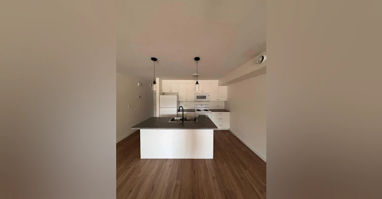 A-6014 55 Street, Taber, AB, T1G 1K3 - 2